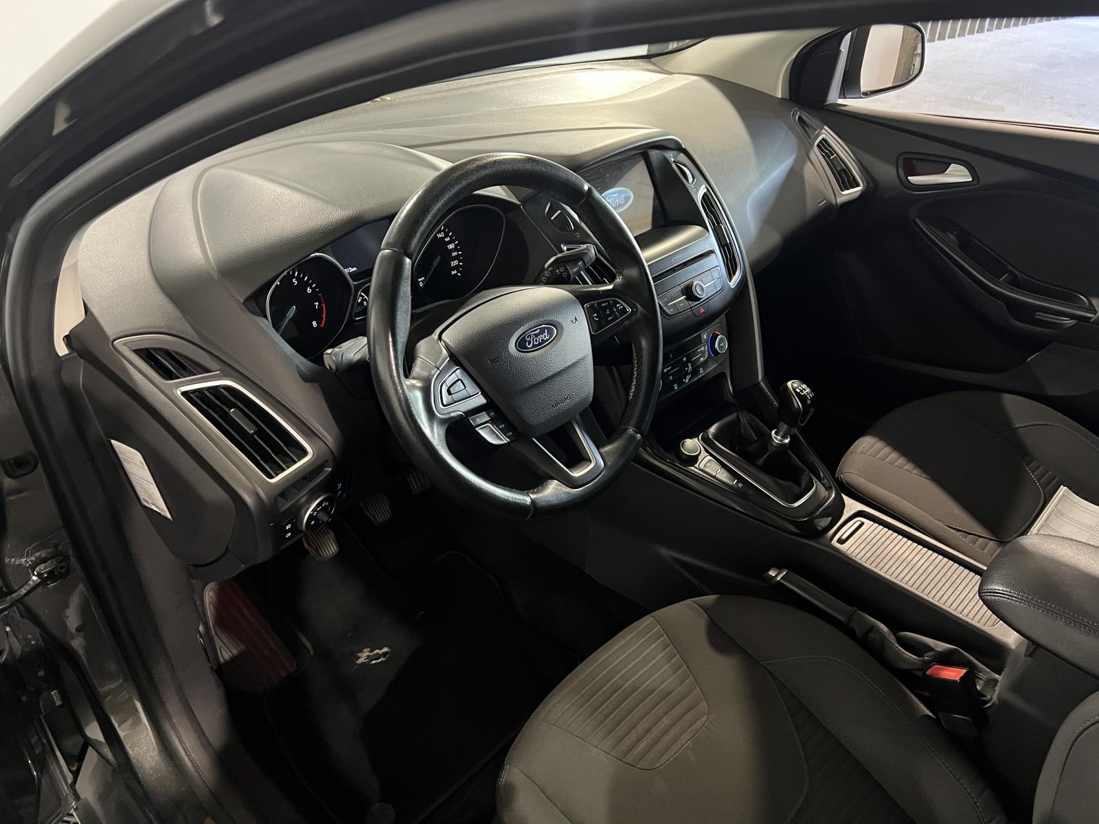 Ford | Focus Wagon | 1.0 Titanium | 2017 | 223,613 km | NR558X | Logical