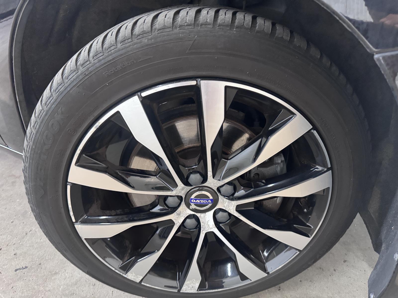 Volvo | V60 | 2.0 D3 Summum | 2017 | 210.963 km | J333KN | Geen oordeel