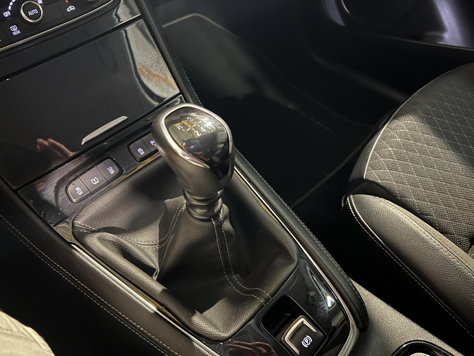Opel | Grandland X | 1.2 Turbo Online Edition | 2018 | 147,032 km | RT340L | Logical