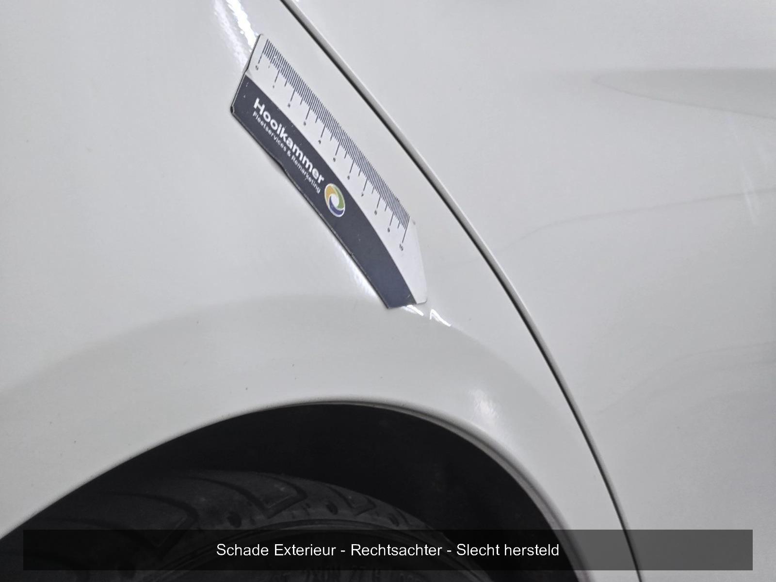 Mercedes-Benz C-Class 400 4MATIC Ambition | 2017 | 238,895 km | Automatic | J628ZP | NAP: No rating