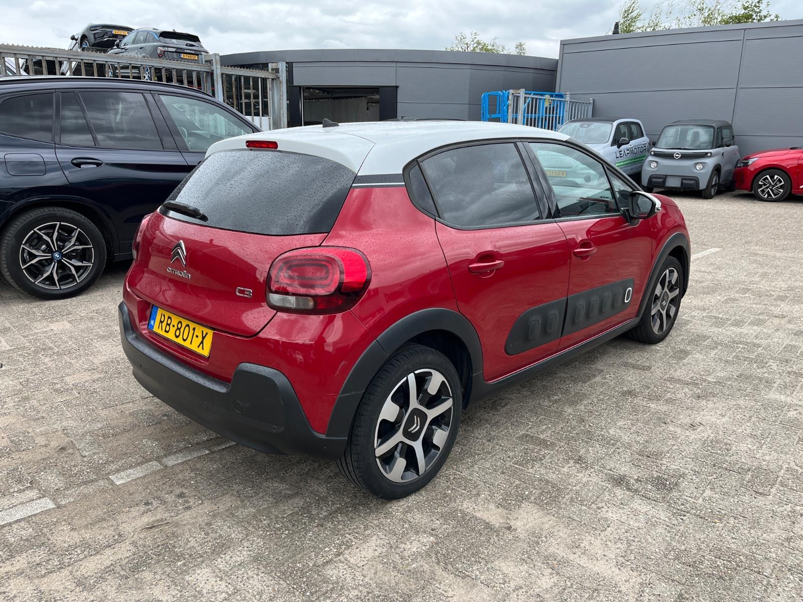 Citroen C3 1.2 PureTech Shine | 2017 | 144.948 km | RB801X | NAP: Logisch