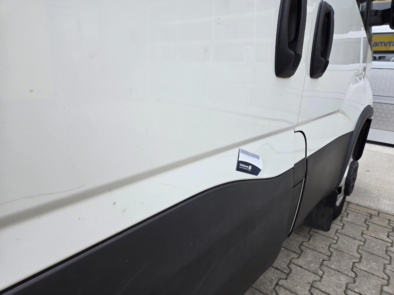 Iveco Daily 35C16V 2.3 410 H2 | 2021 | 160.714 km | Automaat | V61HGJ | NAP: Geen oordeel