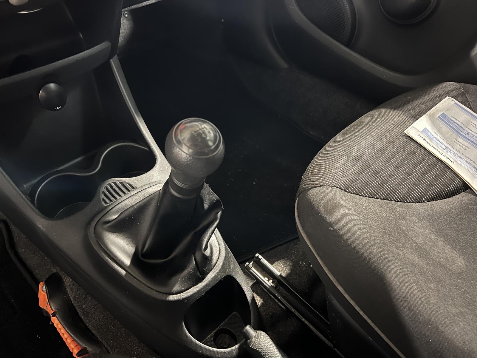 Peugeot | 107 | 1.0 Active | 2012 | 200.115 km | 47ZHX5 | Logisch