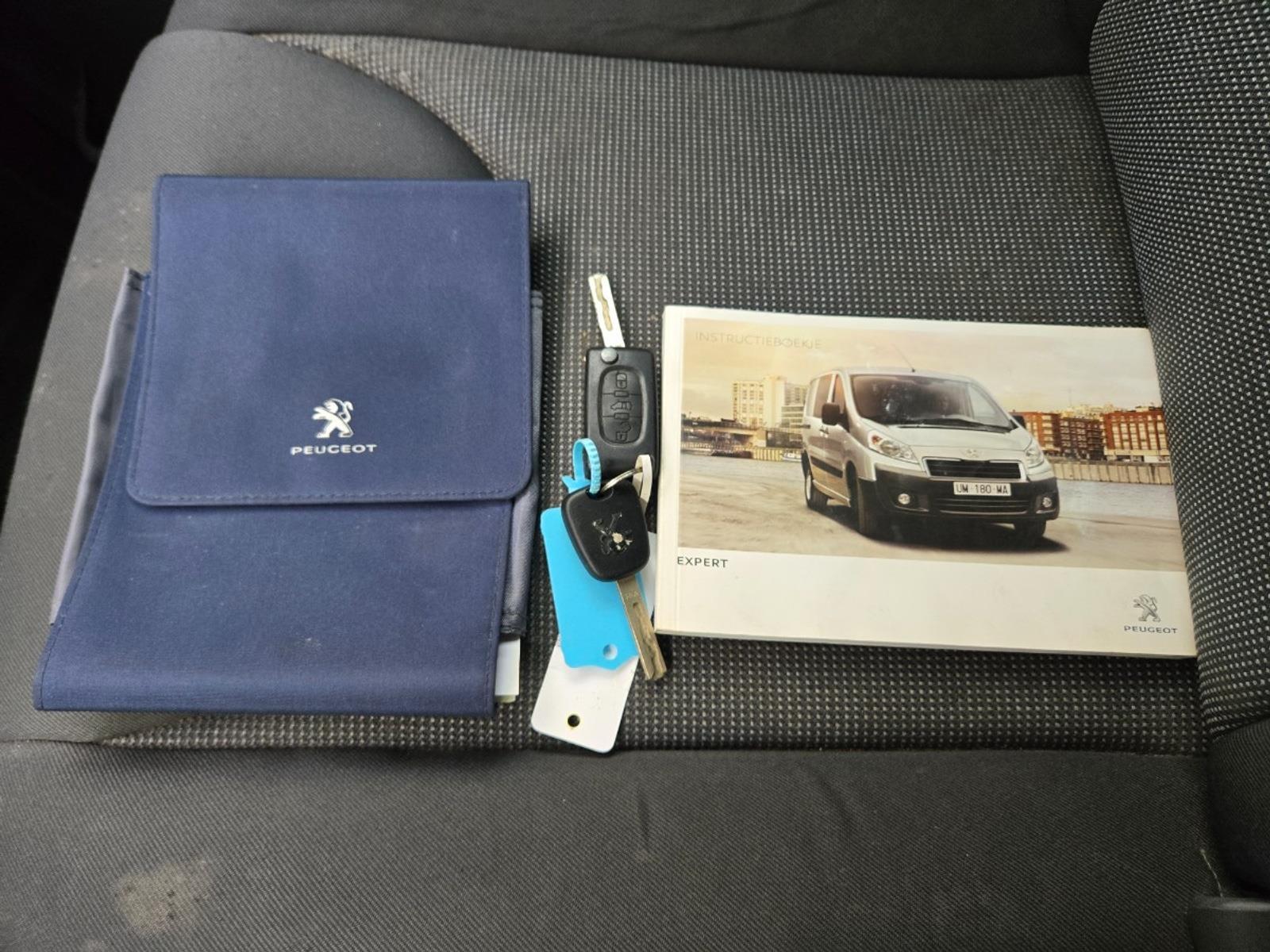 Peugeot Expert 229 2.0 HDI L2H1 Navteq 2 | 2015 | 282.311 km | VP181X | NAP: Logisch