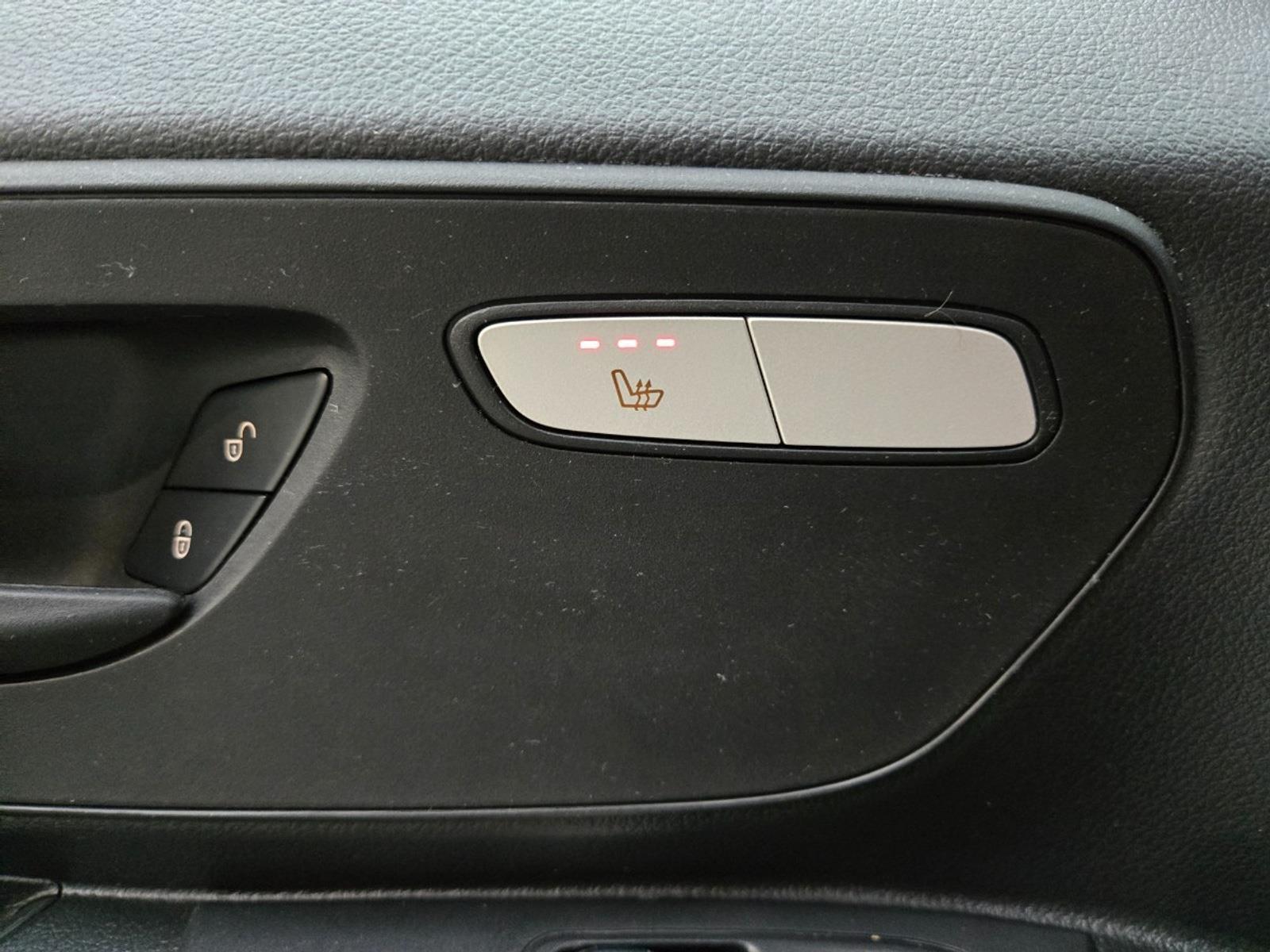 Mercedes-Benz eVito eVito Lang 66 kWh | 2022 | 9.289 km | Automaat | V76FGH | NAP: Geen oordeel