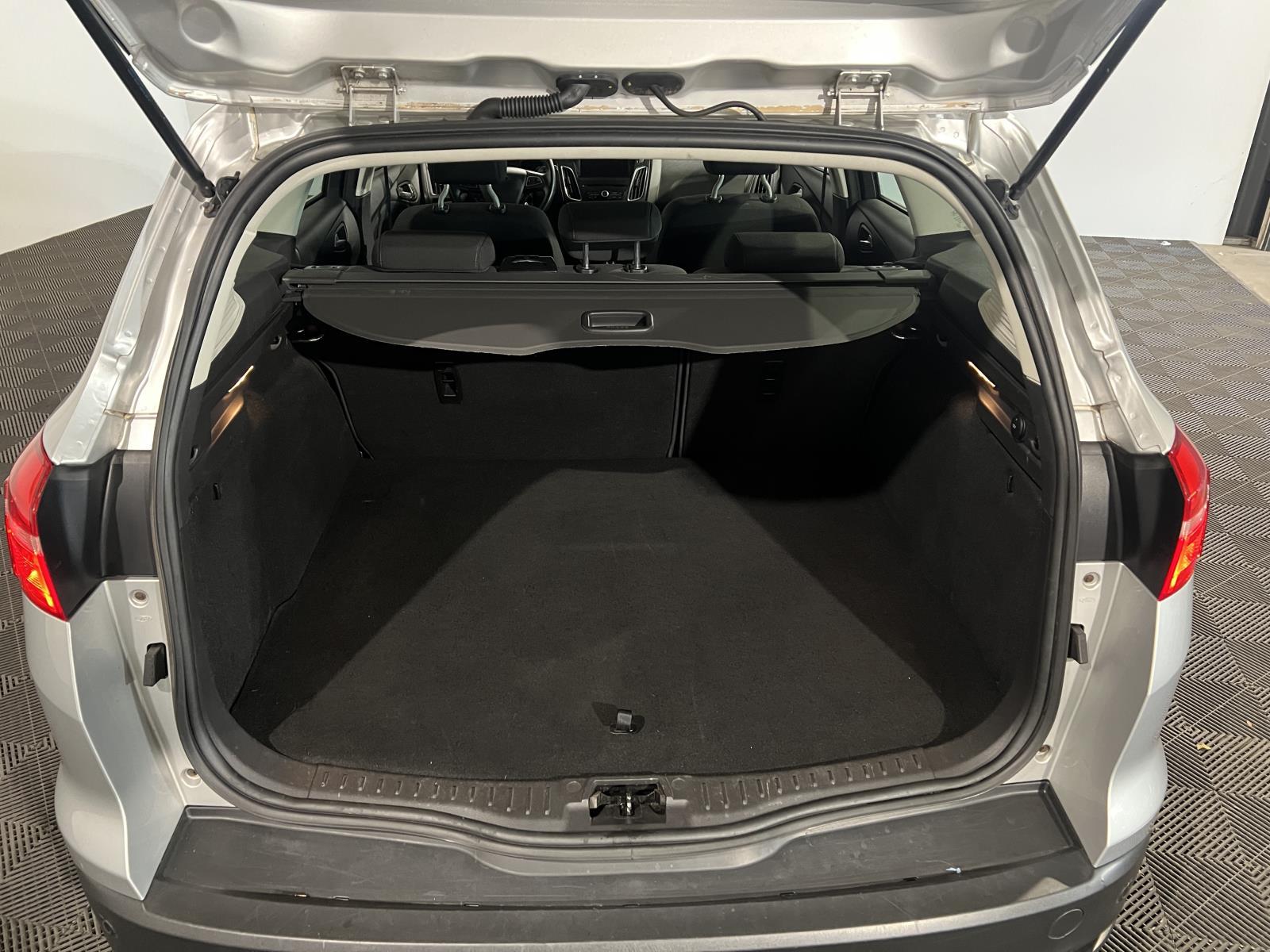 Ford | Focus Wagon | 1.5 Titanium Edition | 2015 | 149,916 km | ZJ198F | No rating