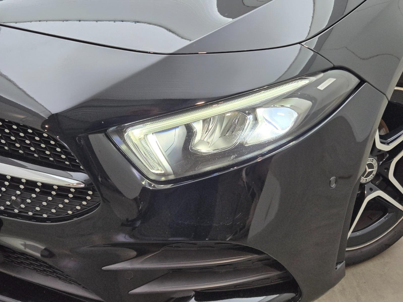 Mercedes-Benz A-Class 180 Business Solution AMG Night Upgrade | 2019 | 172,656 km | Automatic | XZ671J | NAP: Makes sense