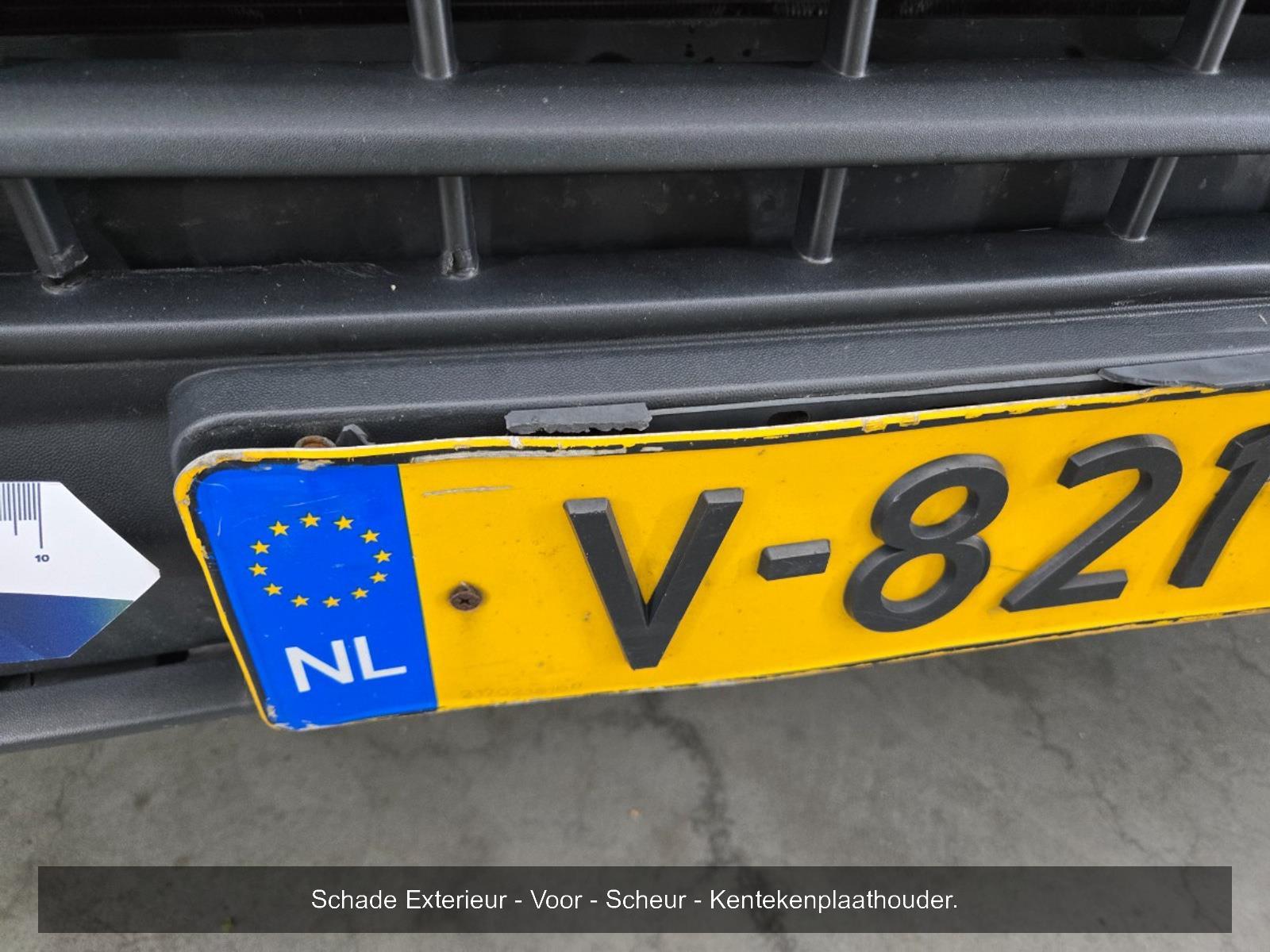 Volkswagen Transporter 2.0 TDI L1H1 Economy | 2017 | 195,324 km | V821HG | NAP: Logical