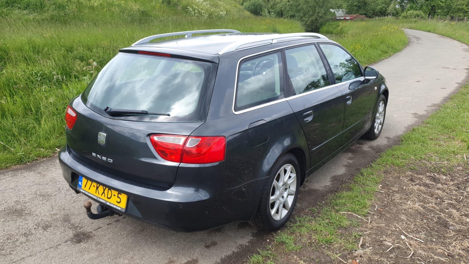 SEAT | Exeo ST | 2.0 TDI Style | 2010 | 282.462 km | 77KXD5 | Logisch