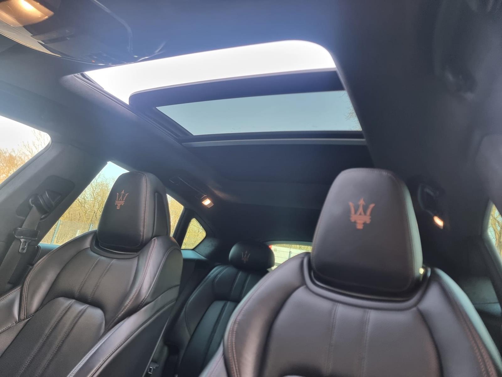 Maserati | Levante | 3.0 V6 D AWD | 2017 | 193.519 km | ZN610D | Geen oordeel