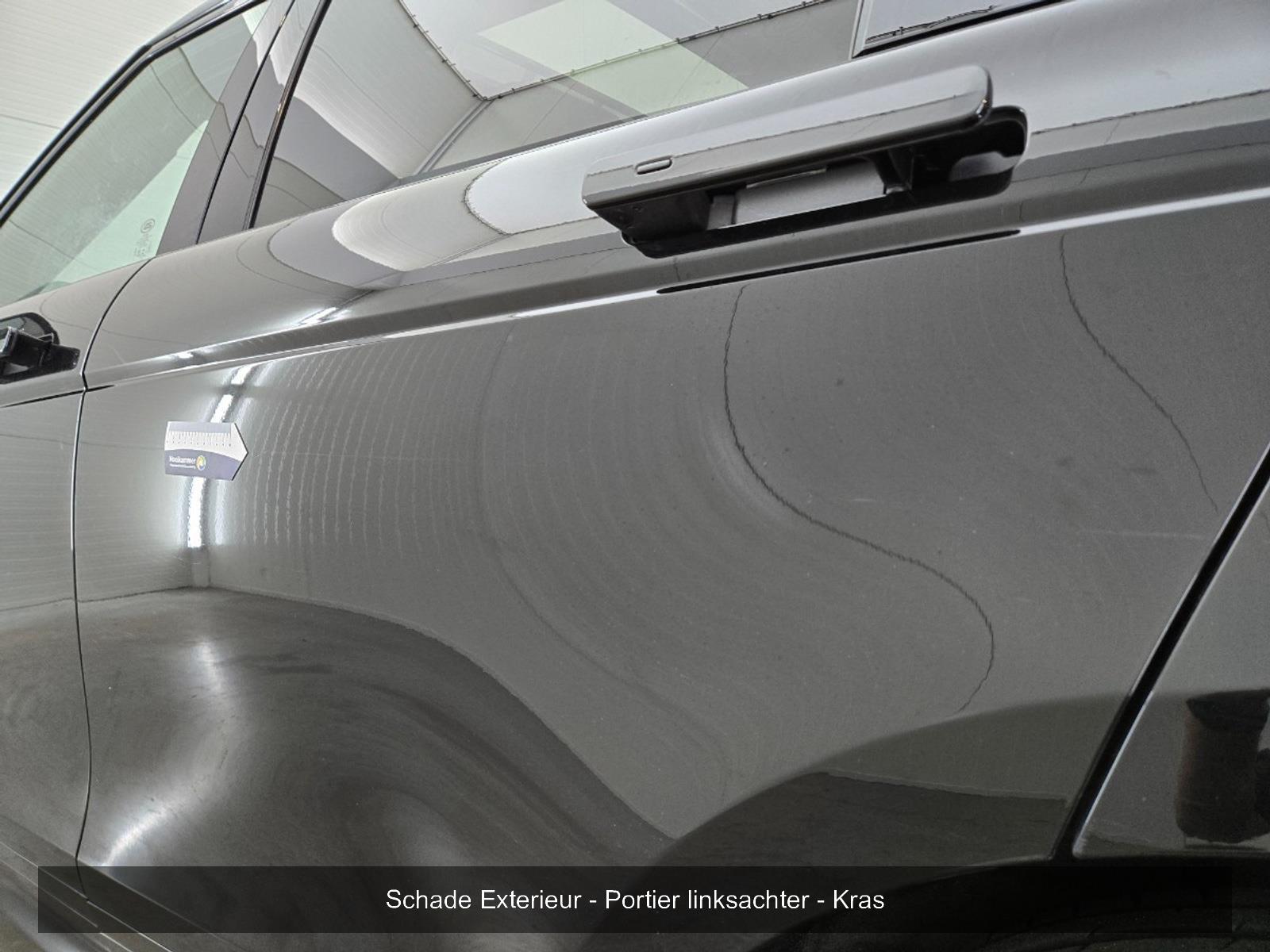 Land Rover Range Rover Evoque 2.0 D150 AWD R-Dynamic SE | 2020 | 148.249 km | Automaat | R027KF | NAP: Geen oordeel