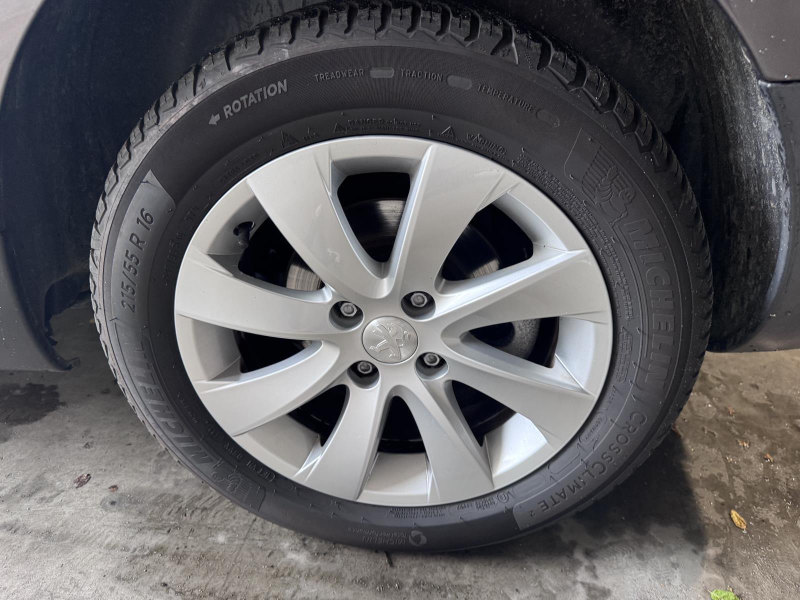 Peugeot | Partner Tepee | 1.2 PureTech Allure | 2018 | 157,004 km | L130FK | No rating