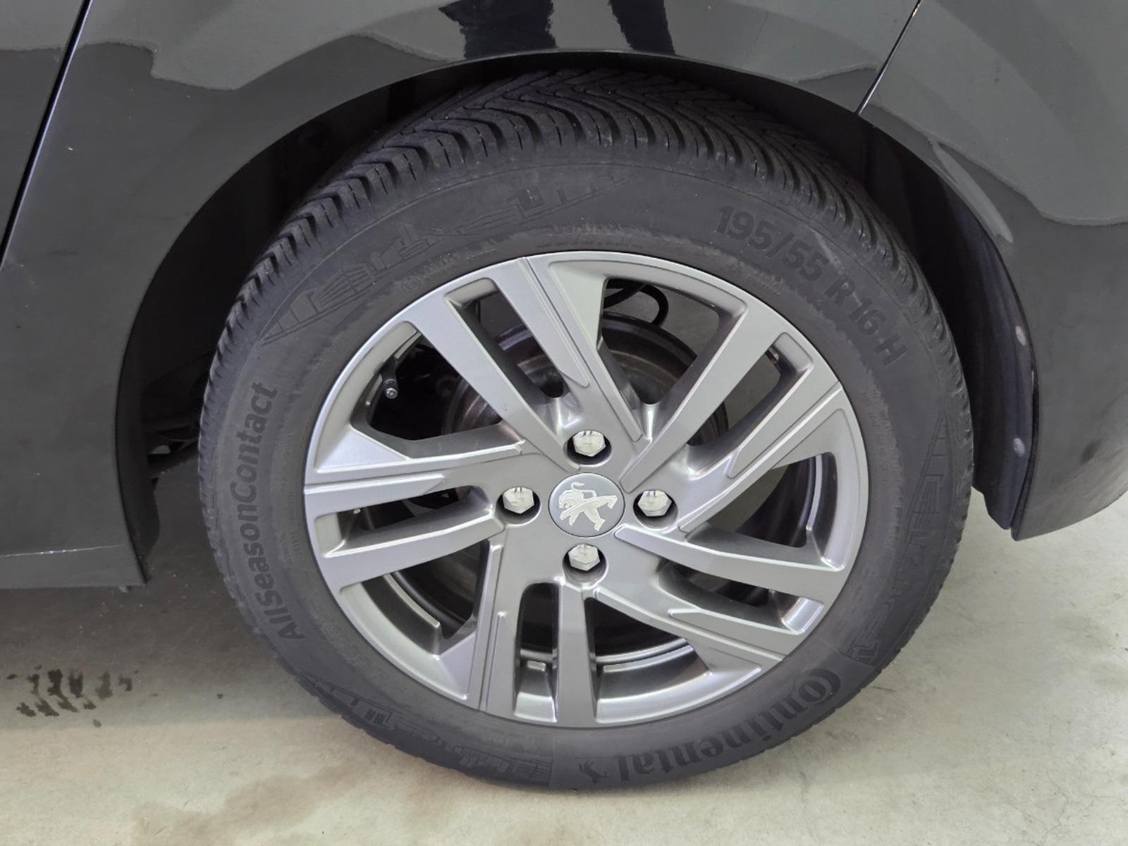 Peugeot 208 1.2 PureTech Blue Lease Active | 2021 | 96,520 km | K124NF | NAP: Logical