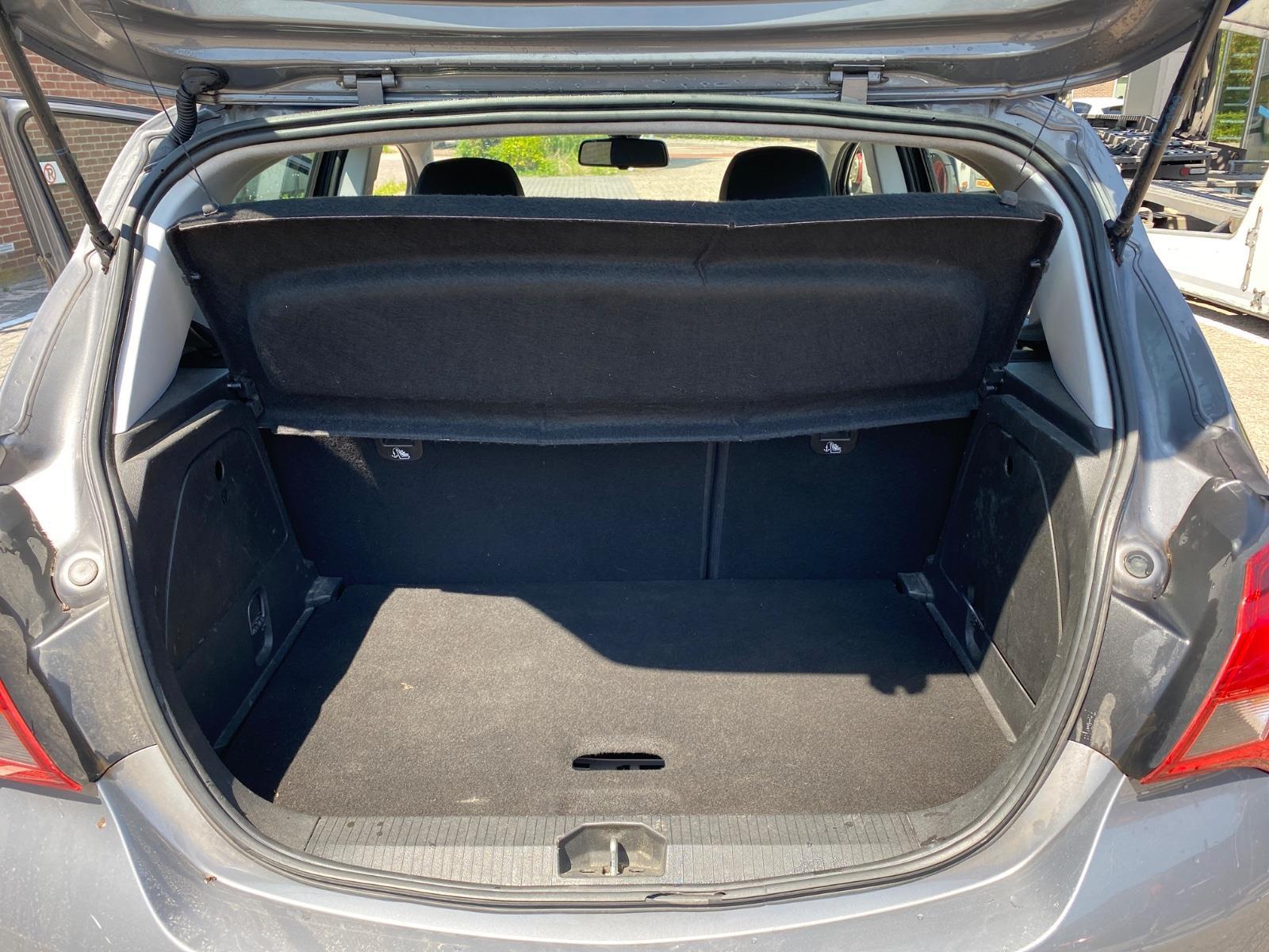 Opel Corsa 1.0 Turbo Cosmo | 2015 | 85,172 km | GF178J | NAP: Makes sense