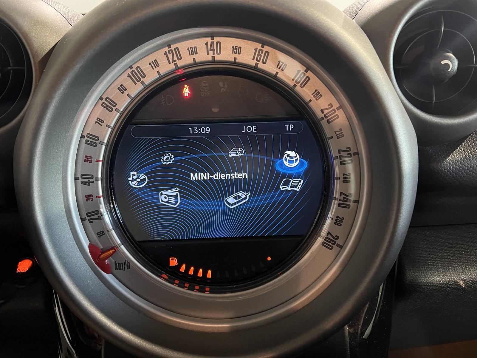 Mini | Countryman | 1.6 Cooper Pepper | 2010 | 205.477 km | 74NJG4 | Logisch