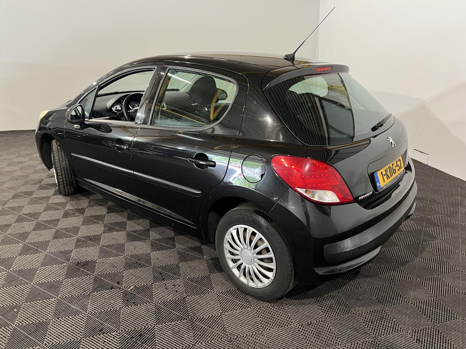 Peugeot | 207 | 1.4 XR | 2010 | 101.805 km | 1KBG52 | Geen oordeel