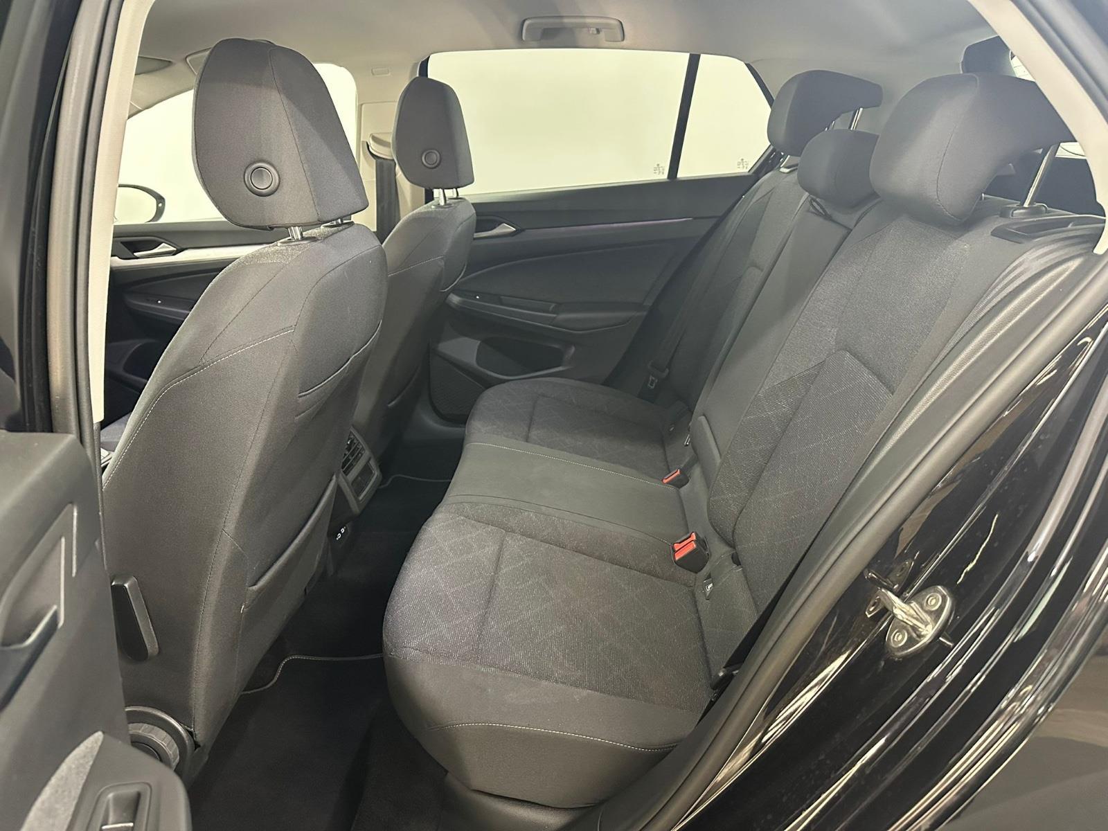 Volkswagen Golf 1.0tsi life 81kW | 2023 | 93.486 km | X386JB | NAP: Logisch