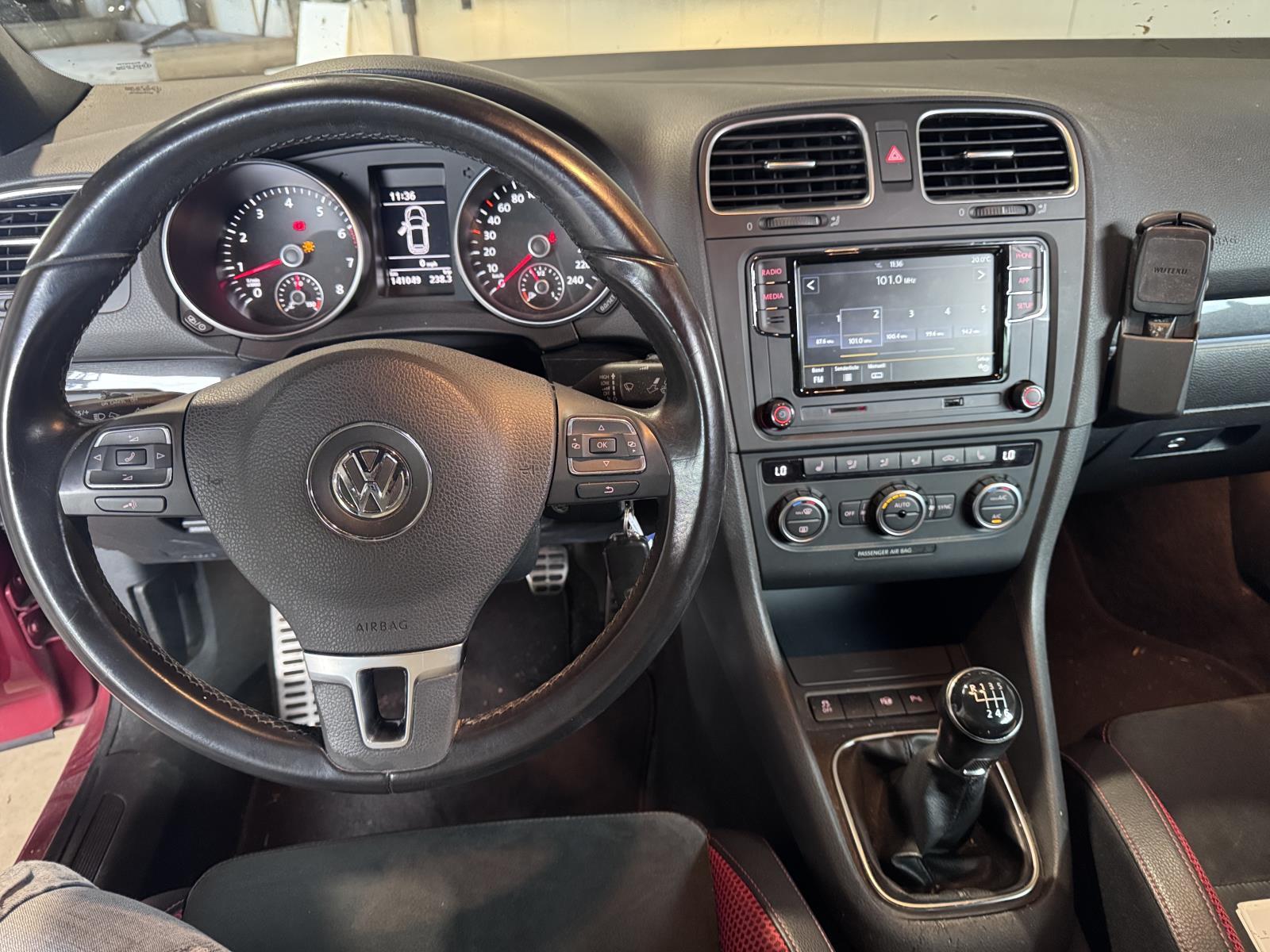 Volkswagen | Golf Cabriolet | 1.4 TSI | 2013 | 141.048 km | J466DF | Geen oordeel