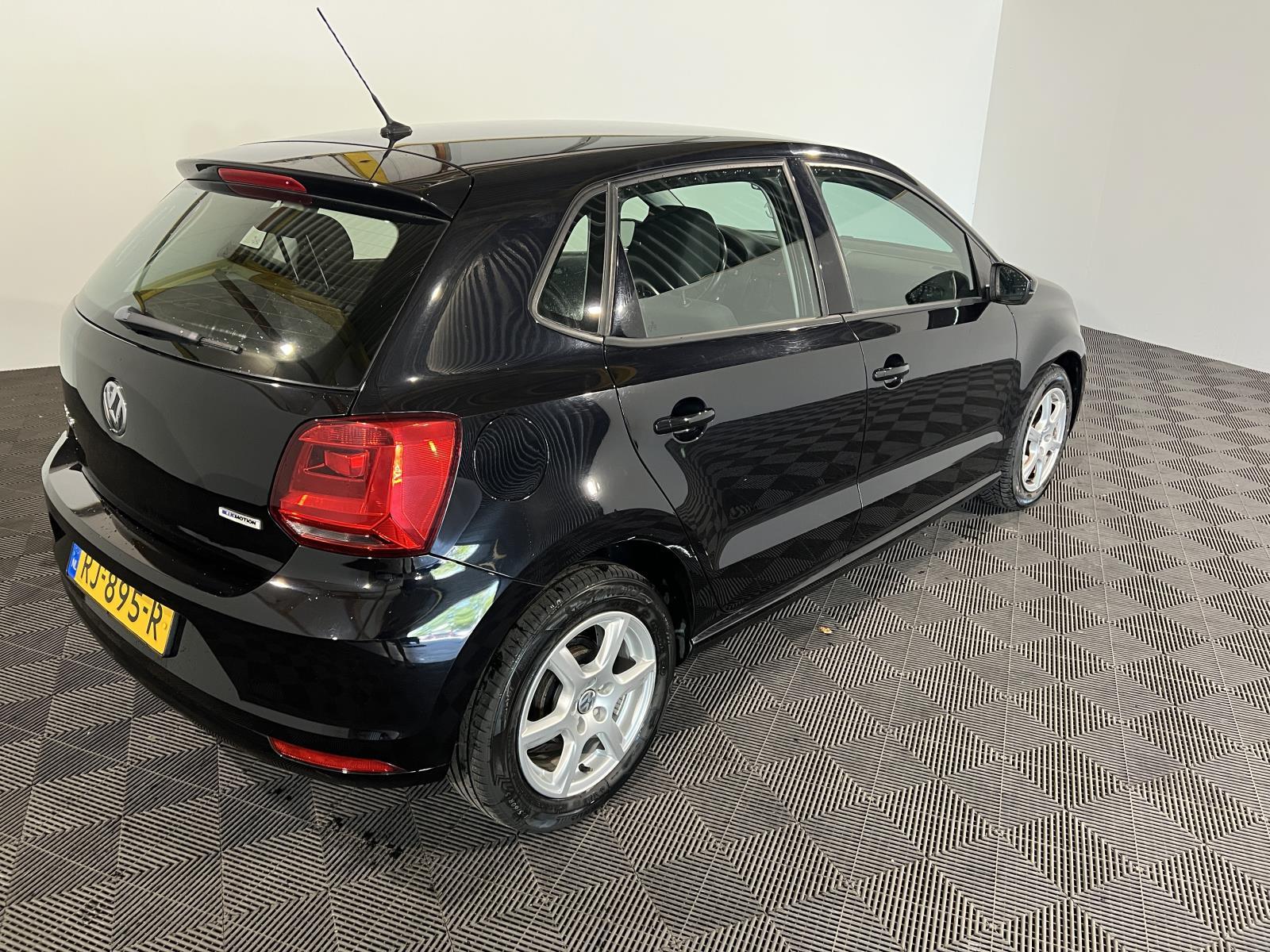 Volkswagen | Polo | 1.0 First Edition | 2014 | 173.261 km | RJ895R | Geen oordeel