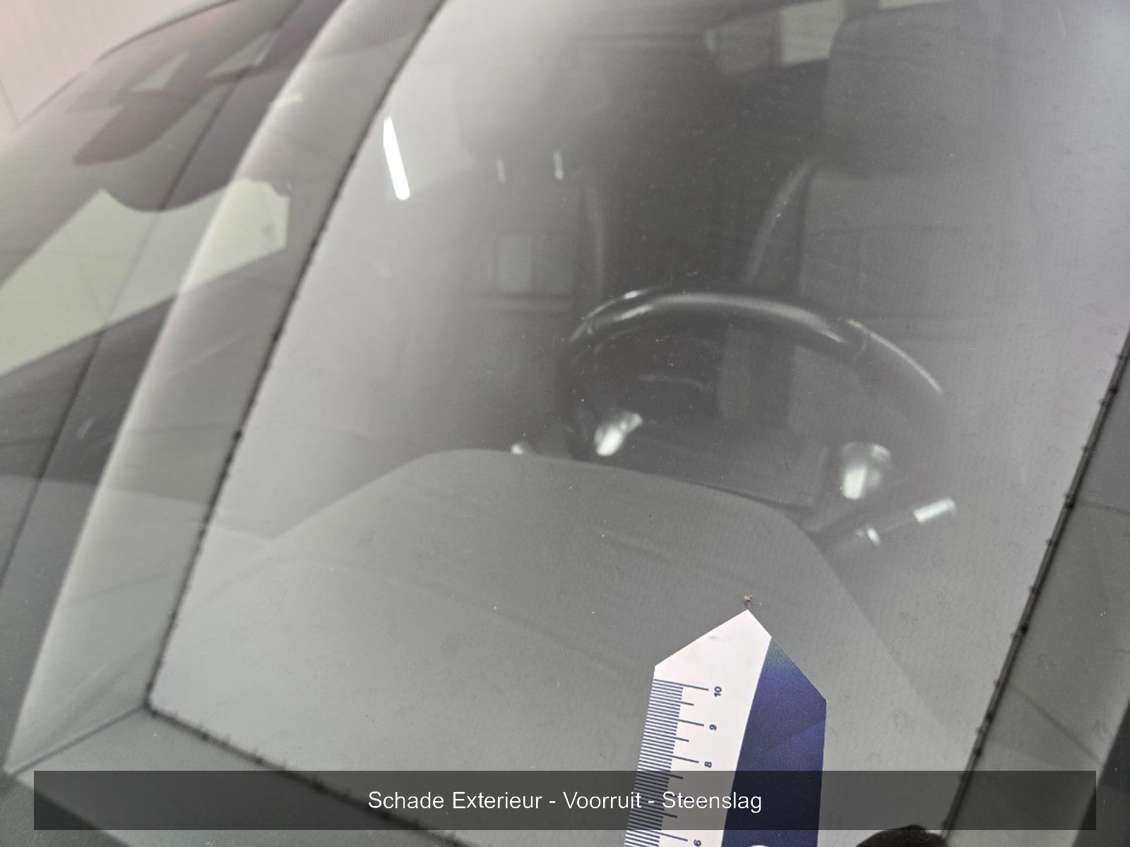 Land Rover Range Rover Evoque 2.0 D150 AWD R-Dynamic SE | 2020 | 148.249 km | Automaat | R027KF | NAP: Geen oordeel
