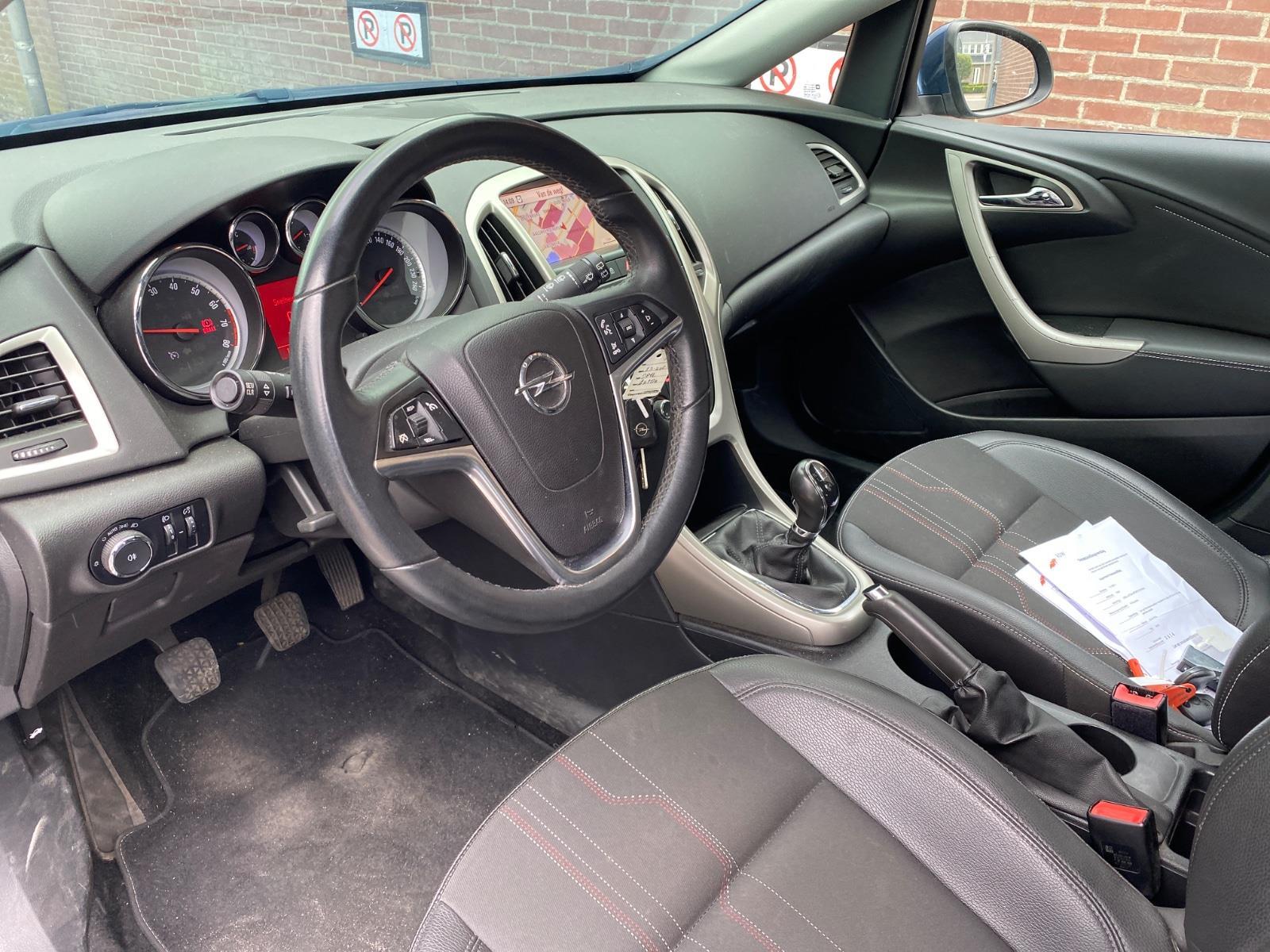 Opel Astra Sports Tourer 1.4 Turbo Anniversary Edition | 2013 | 187.156 km | 73ZXF1 | NAP: Logisch