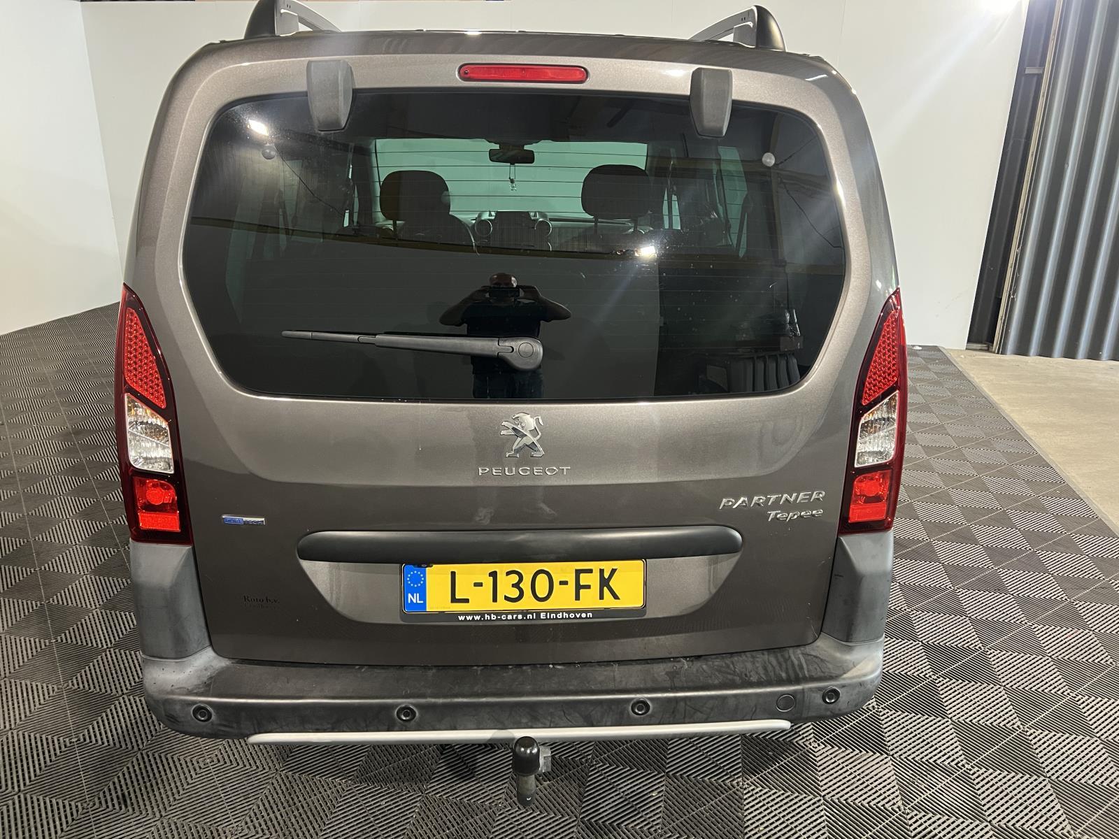 Peugeot | Partner Tepee | 1.2 PureTech Allure | 2018 | 157,004 km | L130FK | No rating