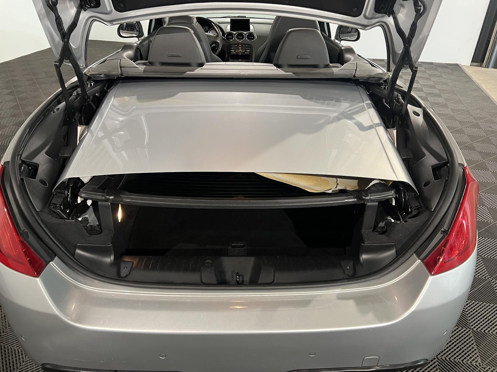 Peugeot | 308 CC | 1.6 THP Premiere | 2010 | 124,842 km | 25KRR1 | Logical