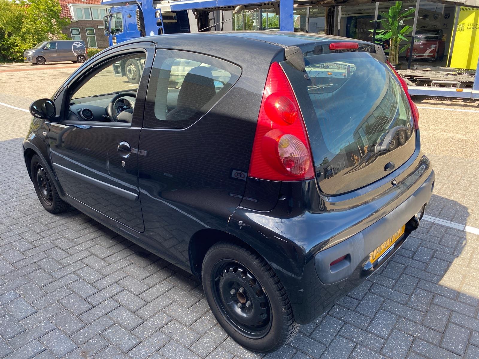 Peugeot 107 1.0-12V XS | 2008 | 222,648 km | 04ZNRK | NAP: Makes sense