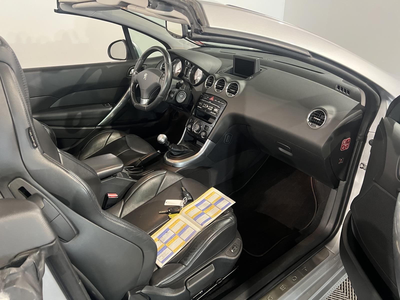 Peugeot | 308 CC | 1.6 THP Premiere | 2010 | 124,842 km | 25KRR1 | Logical