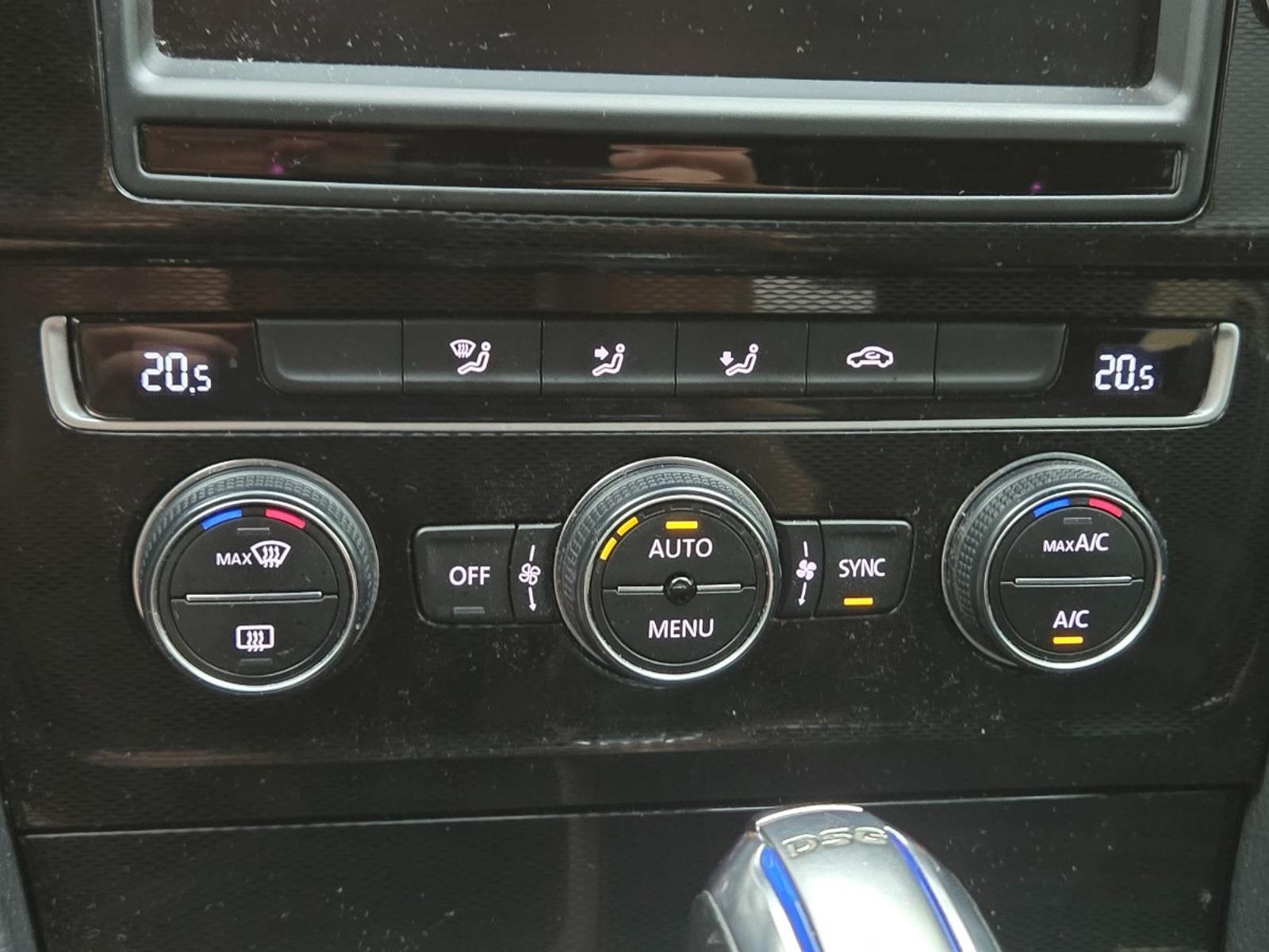 Volkswagen Golf 1.4 TSI GTE | 2015 | 292,676 km | Automatic | GH418K | NAP: Makes sense