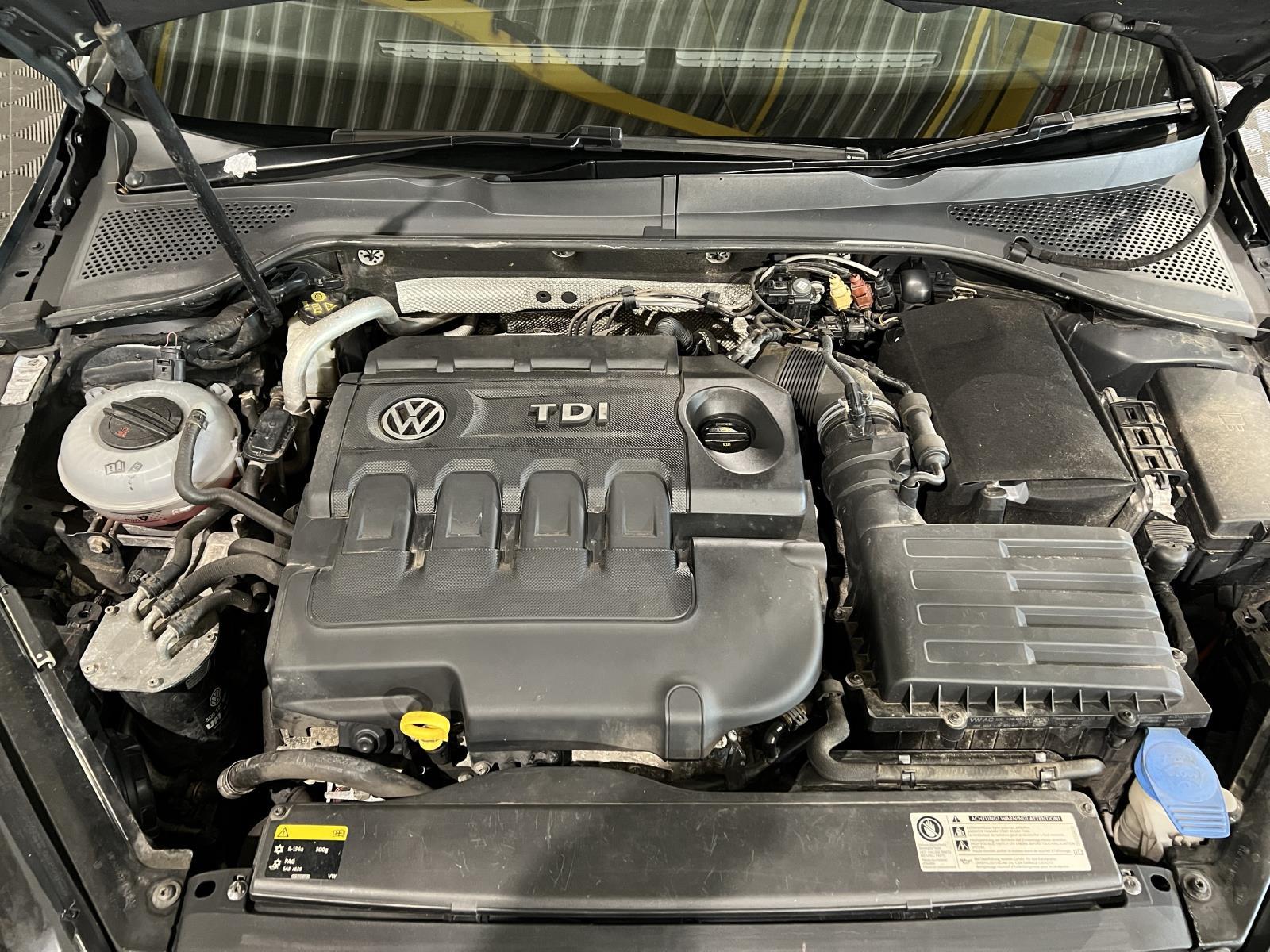 Volkswagen | Golf | 2.0 TDI GTD | 2015 | 303.239 km | R807RV | Geen oordeel