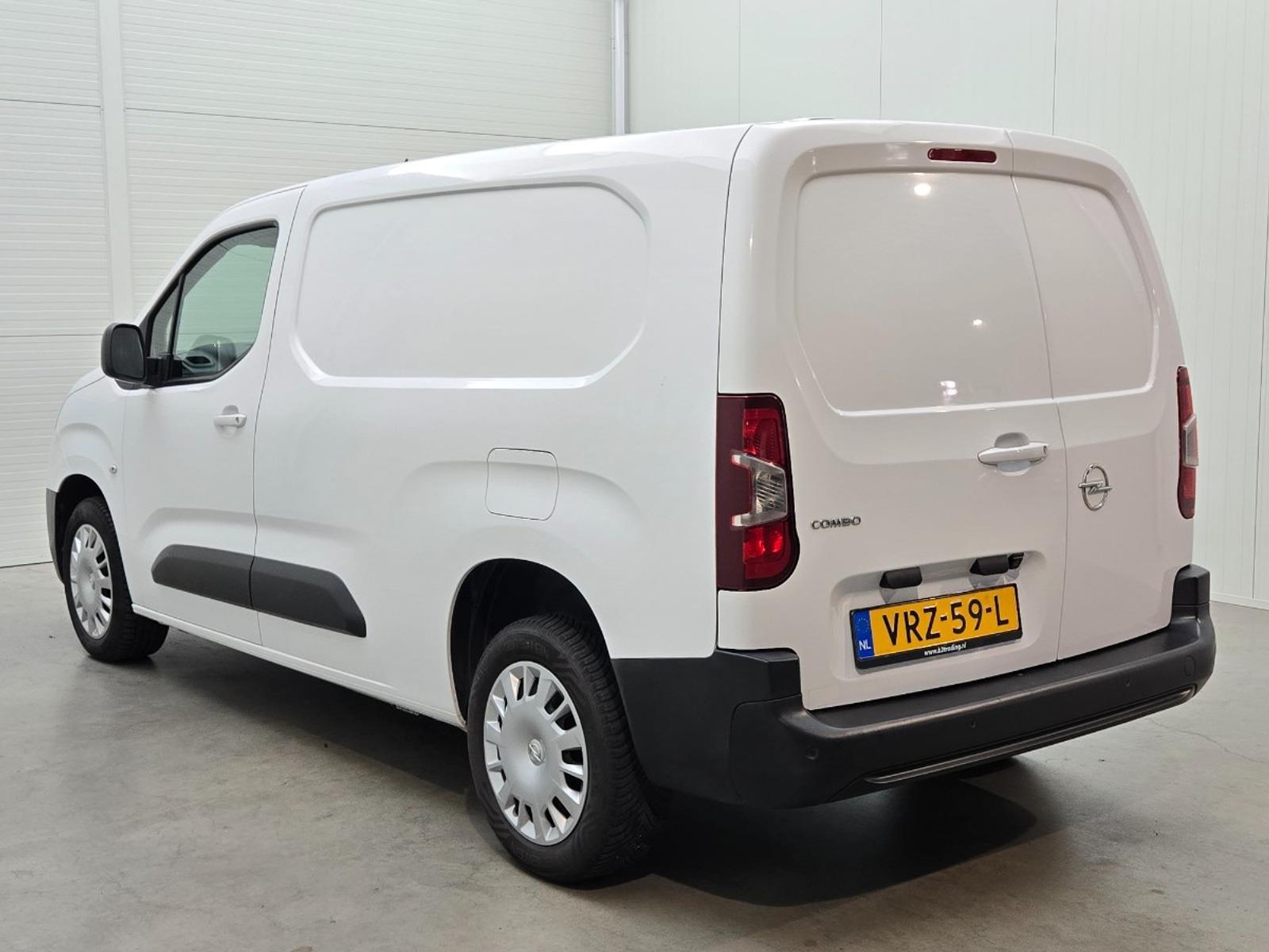 Opel Combo 1.5D L2H1 Standaard | 2022 | 223.655 km | Automaat | VRZ59L | NAP: Logisch