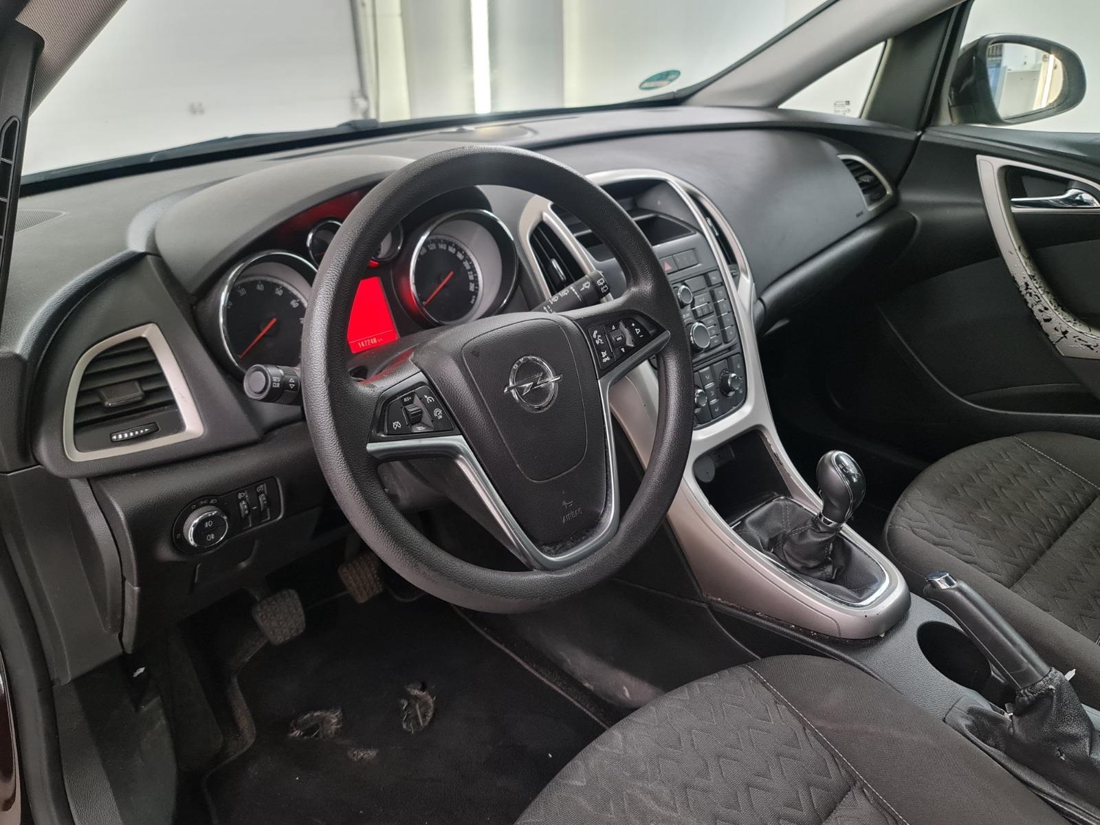 Opel Astra 1.4 Cosmo | 2013 | 147.245 km | 2SBF79 | NAP: Logisch