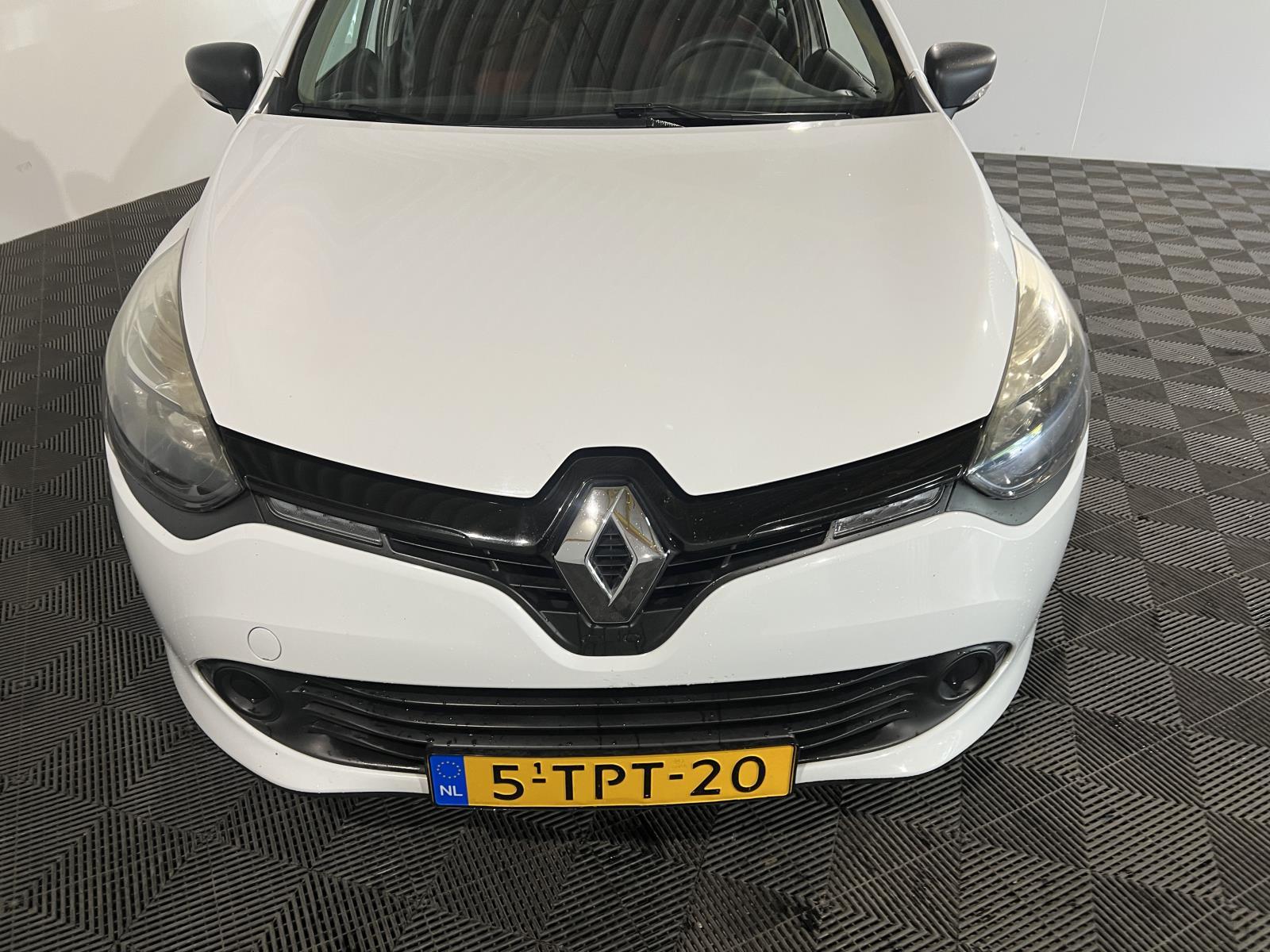 Renault | Clio Estate | 0.9 TCe Authentique | 2014 | 159.067 km | 5TPT20 | Logisch