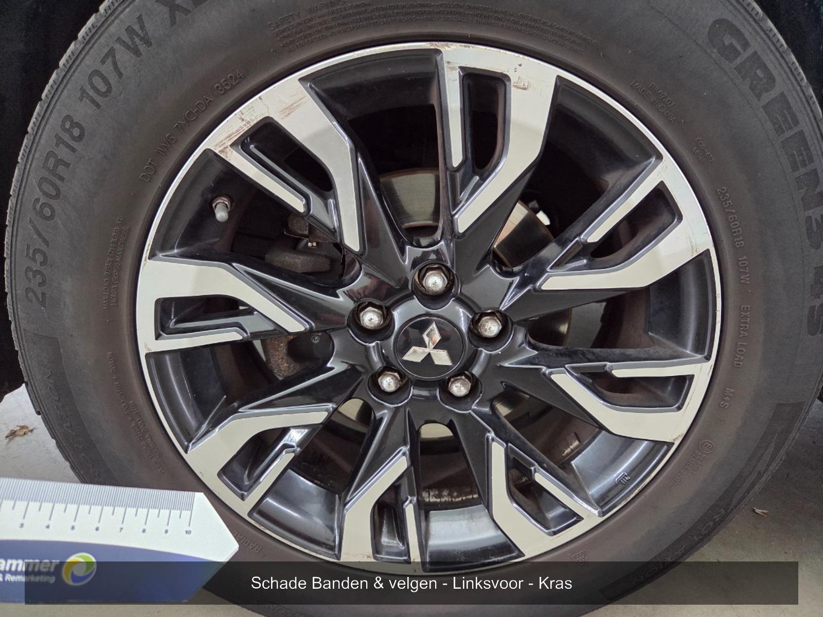 Mitsubishi Outlander 2.0 PHEV Executive Edition | 2015 | 423,443 km | Automatic | HS244V | NAP: Reasonable