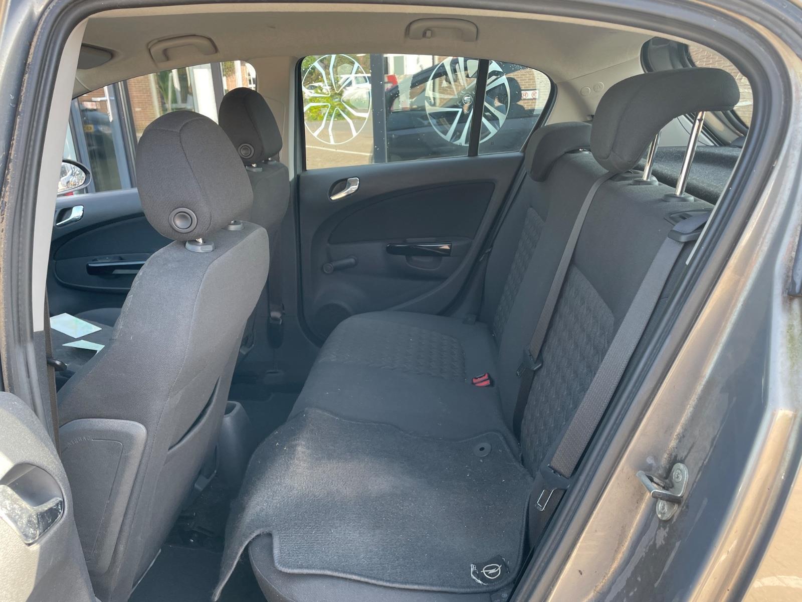 Opel Corsa 1.4-16V Design Edition | 2013 | 90,769 km | 7KFD98 | NAP: Makes sense