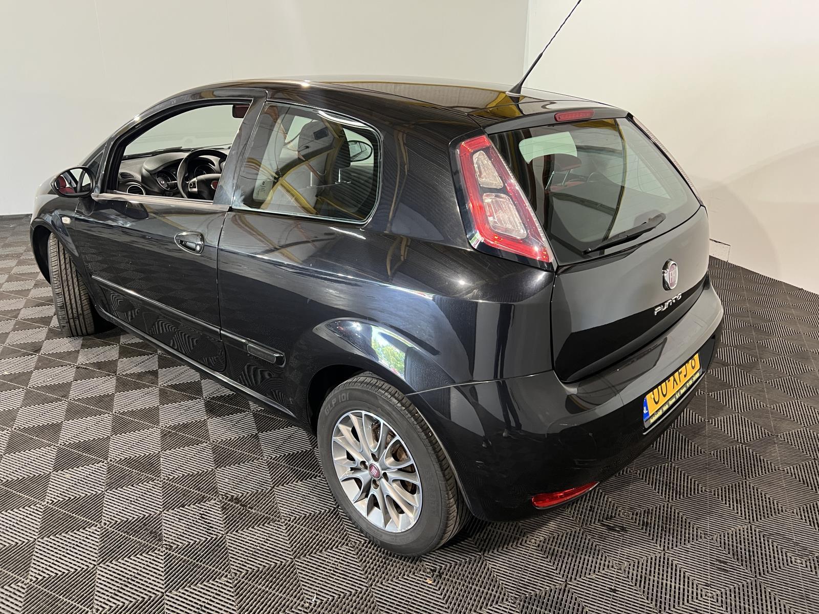 Fiat | Fiat Punto | 1.3 M-Jet Easy | 2012 | 184,492 km | 00XFJ8 | Logical