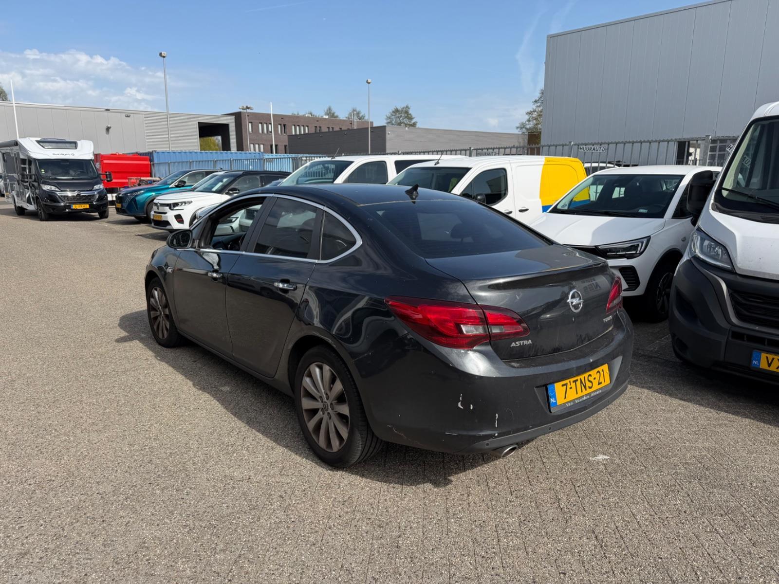Opel Astra 1.4 Turbo Cosmo | 2014 | 369.457 km | 7TNS21 | NAP: Logisch