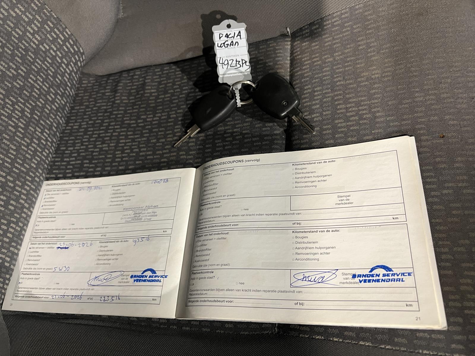 Dacia | Logan MCV | 1.6-16V Lauréate | 2007 | 193.543 km | 49ZBPS | Logisch