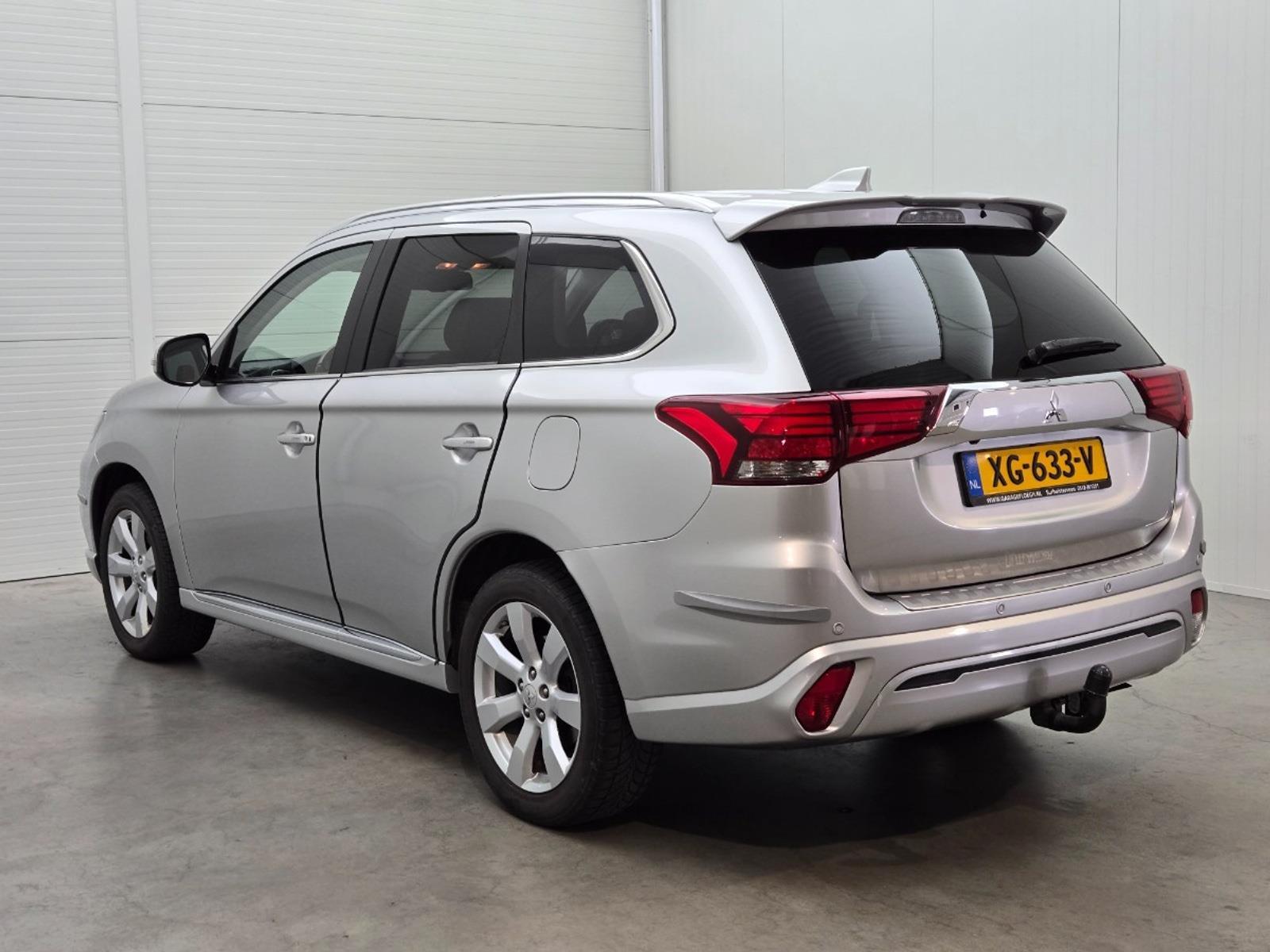 Mitsubishi Outlander 2.4 PHEV Pure | 2019 | 143,793 km | Automatic | XG633V | NAP: Reasonable
