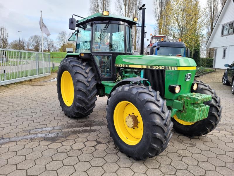JOHN DEERE 3040-46337701