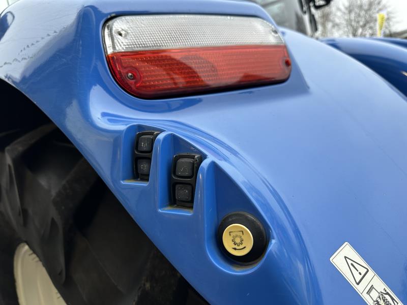 نيو هولاند T6.150-45984250