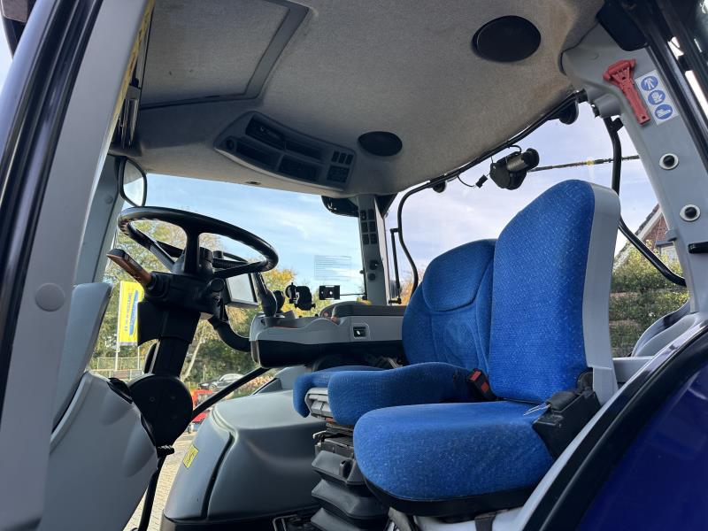 نيو هولاند T6.140-45984267