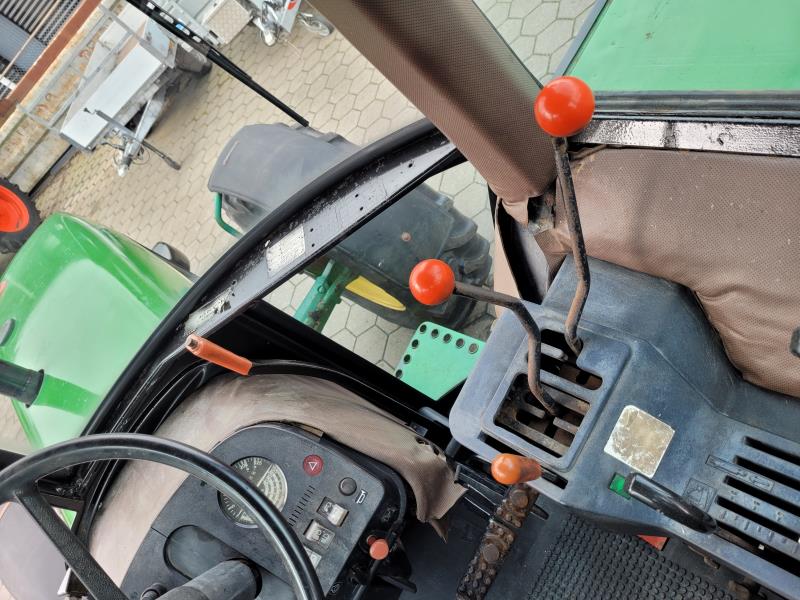 JOHN DEERE 3040-46337730