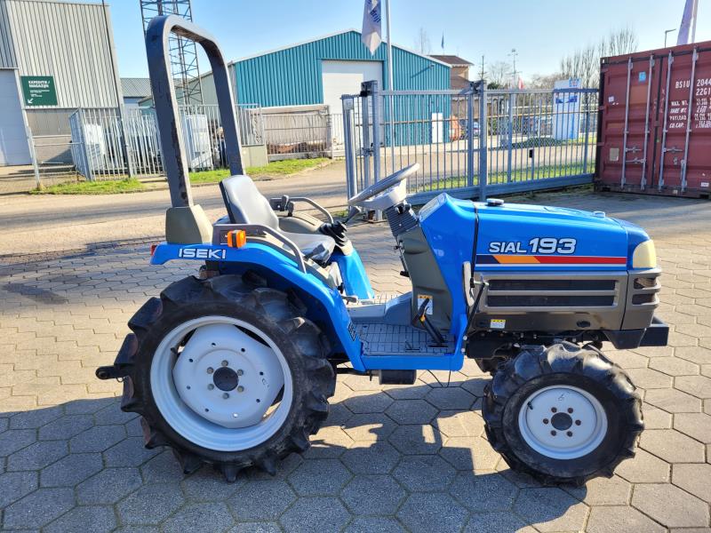 لسكي SIAL 193-46337677