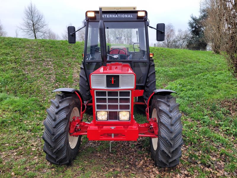 International 844S-44987546