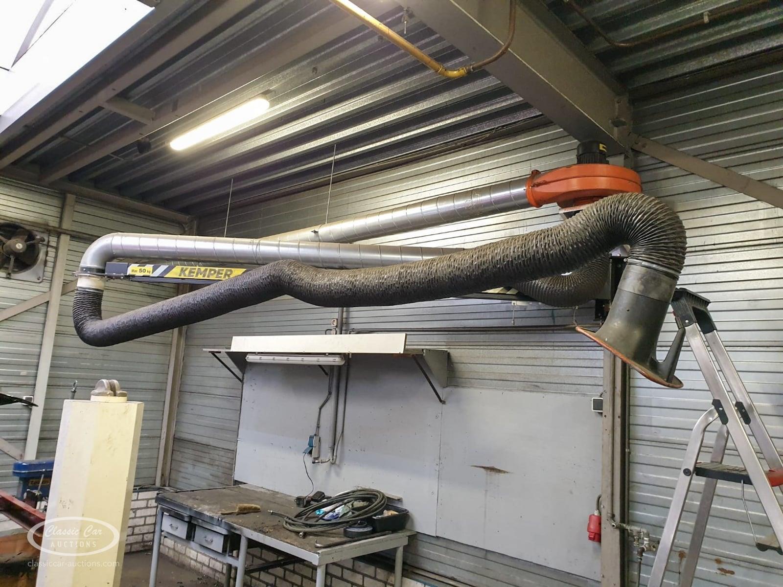 Workshop - Complete Kemper welding fume extraction system with swing arm