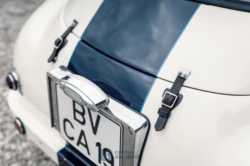 Aston Martin DB2/4