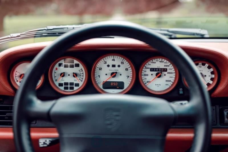 Porsche 911 turbo (993)