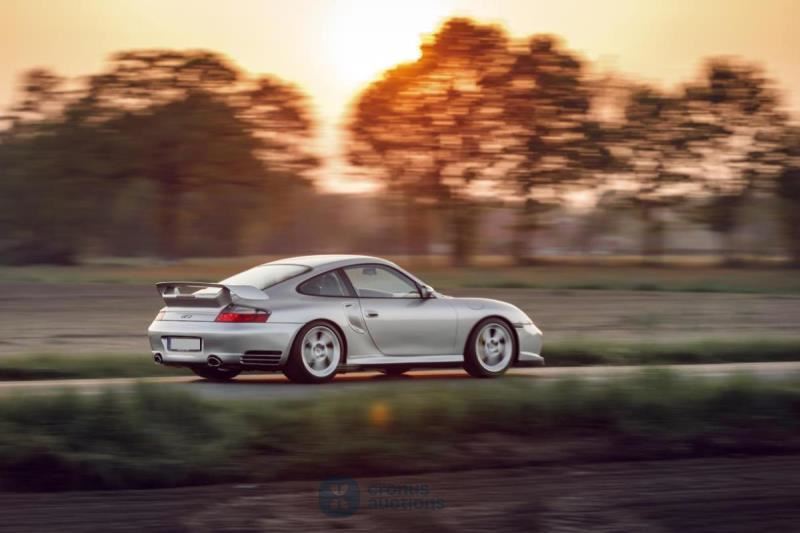 Porsche 911 GT2 (996)